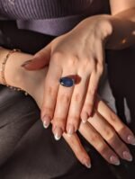 Fine Quality 12.21ct IGI Certified Unheated Blue Sapphire & Diamond Ring in 18k White Gold - Image 7