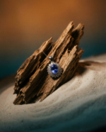 3.89ct Oval Blue Sapphire. Diamond Pendant set in Platinum. GIA Certified Madagascar - Image 14