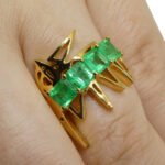 Matt Crookshank X Skyjems. Colombian Emerald Ring set in 18k Yellow Gold - Image 10